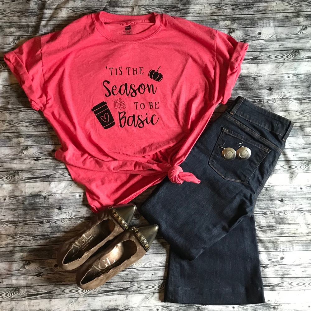 💋Fall Graphic Tee- Tis the Season To Be Basic